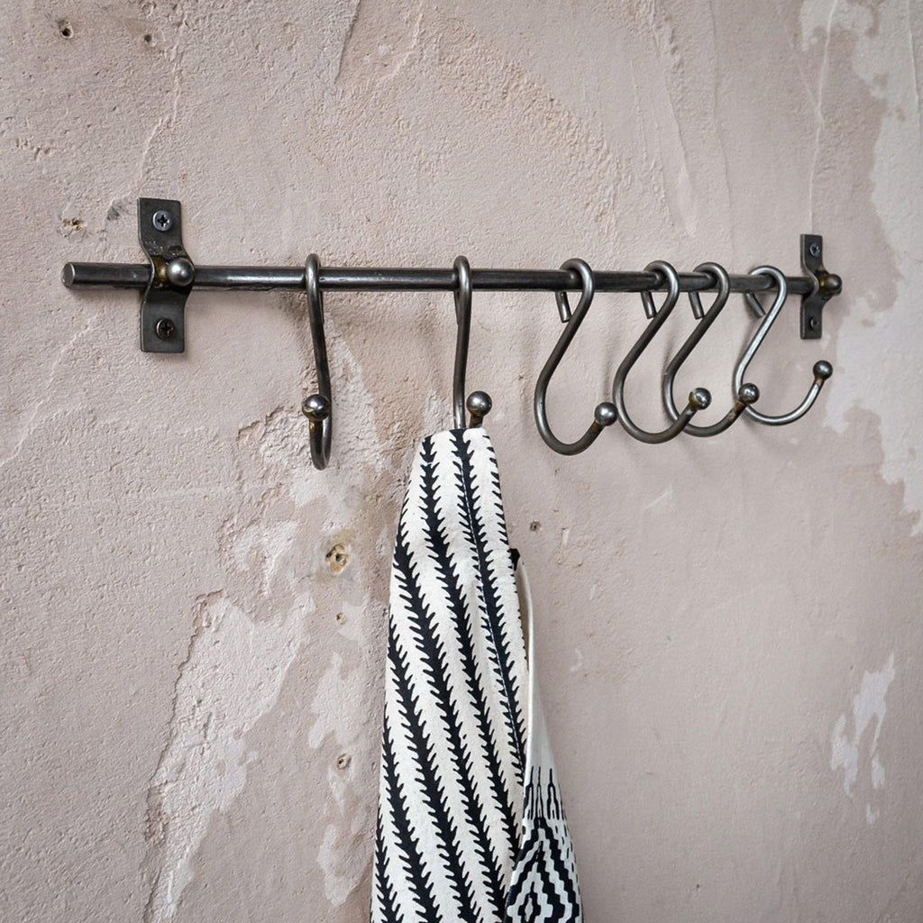 Rail with 4 Hooks & Finial Ends - Cast Iron - Liv's
